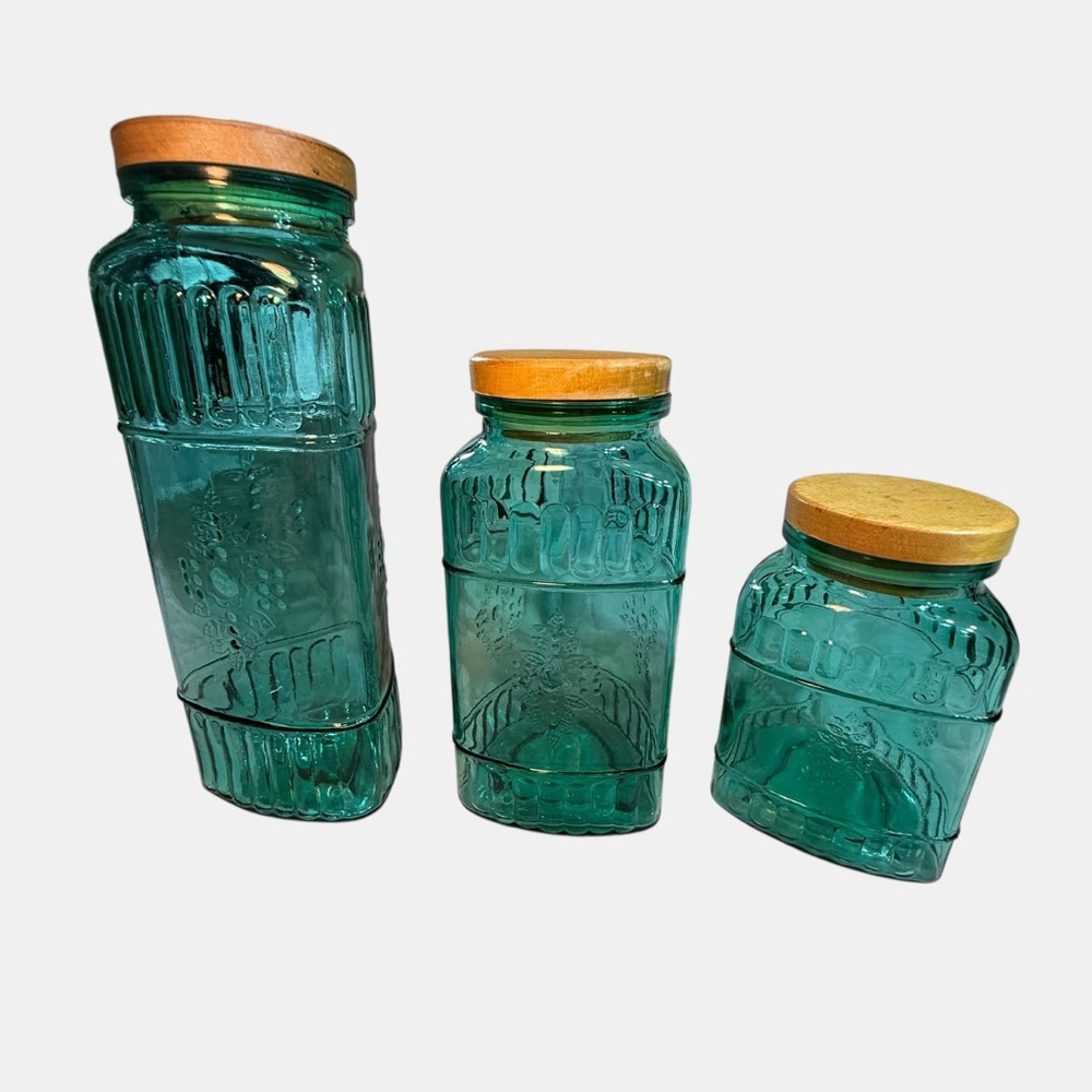 Vintage Turquoise Triangle Shaped Set Of Three Canister Set With Embossed Design - Picture 9 of 10